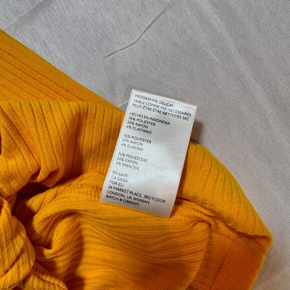 Urban Outfitters Tessa Tie Front Cropped Top Yellow V-Neck Women’s Small Y2K - Picture 11 of 14